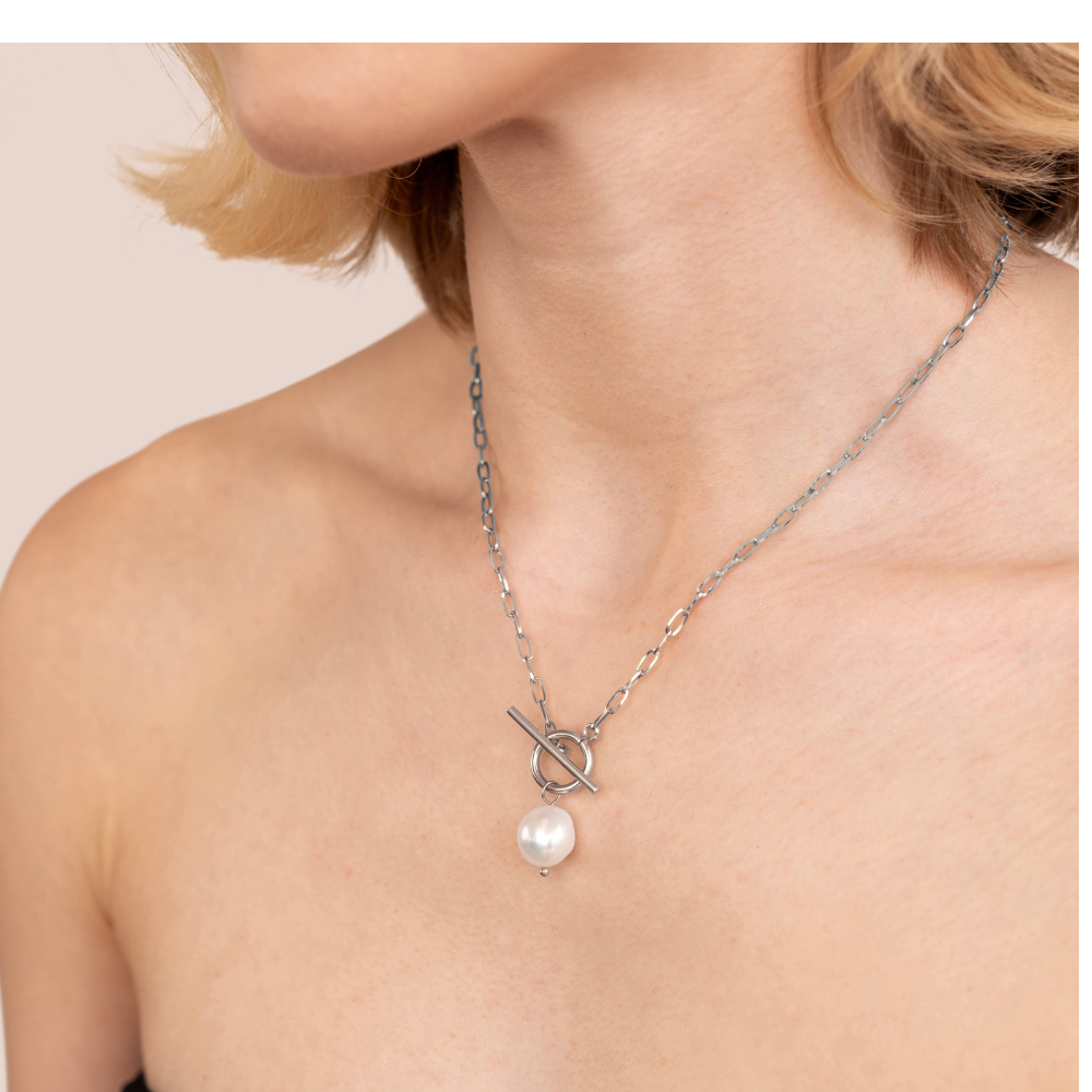 Eva Pearl Silver Necklace