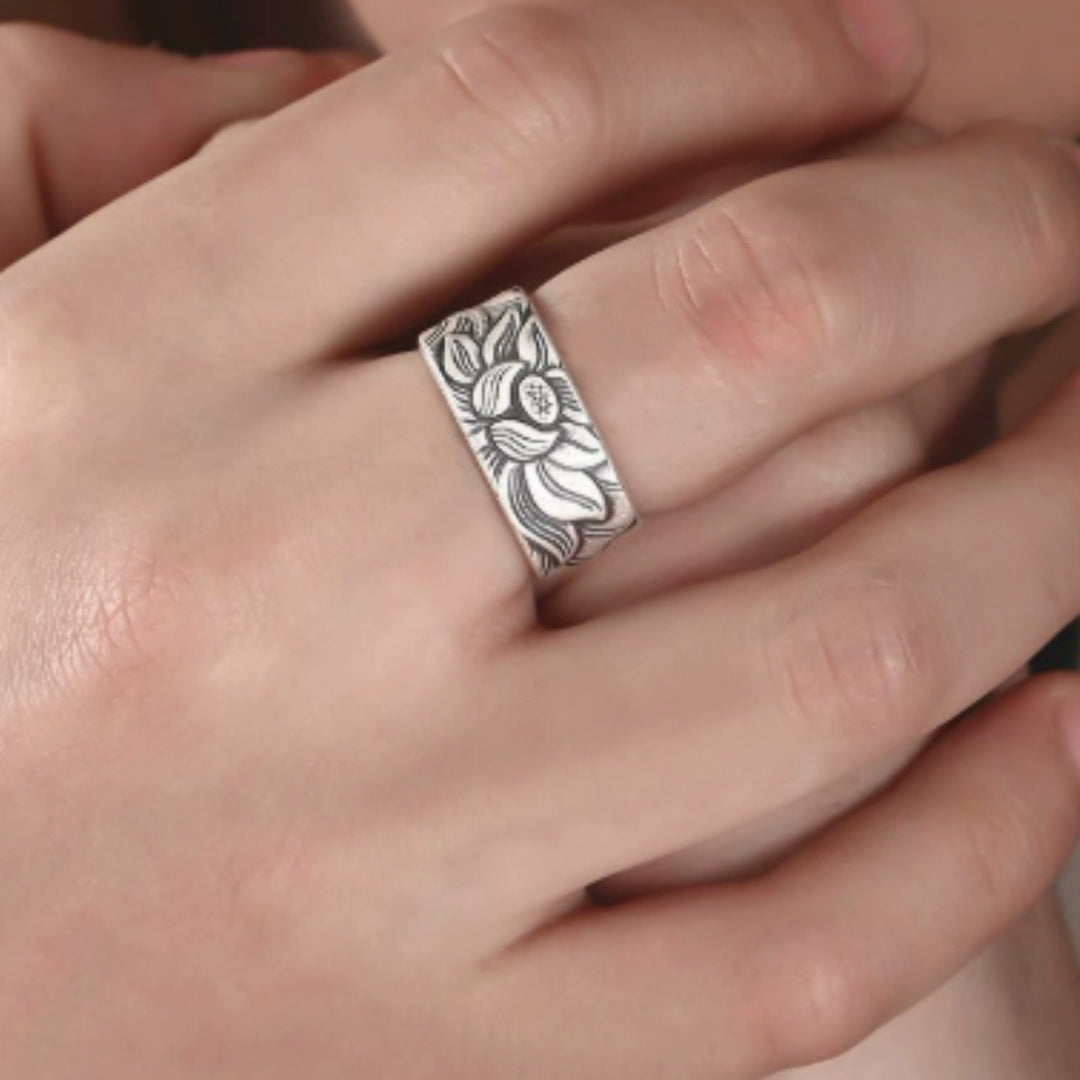 Lotus Hannya Shingyo S999 Sterling Silver Ring Antique