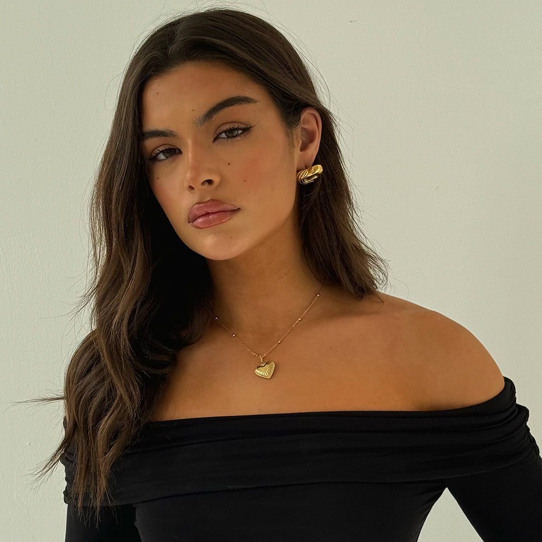 HEART PENDANT NECKLACE