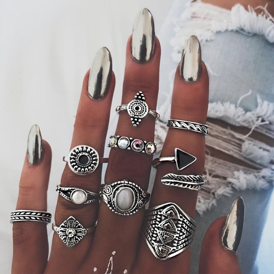 Unique Ring Set: 8 to 12 Pieces