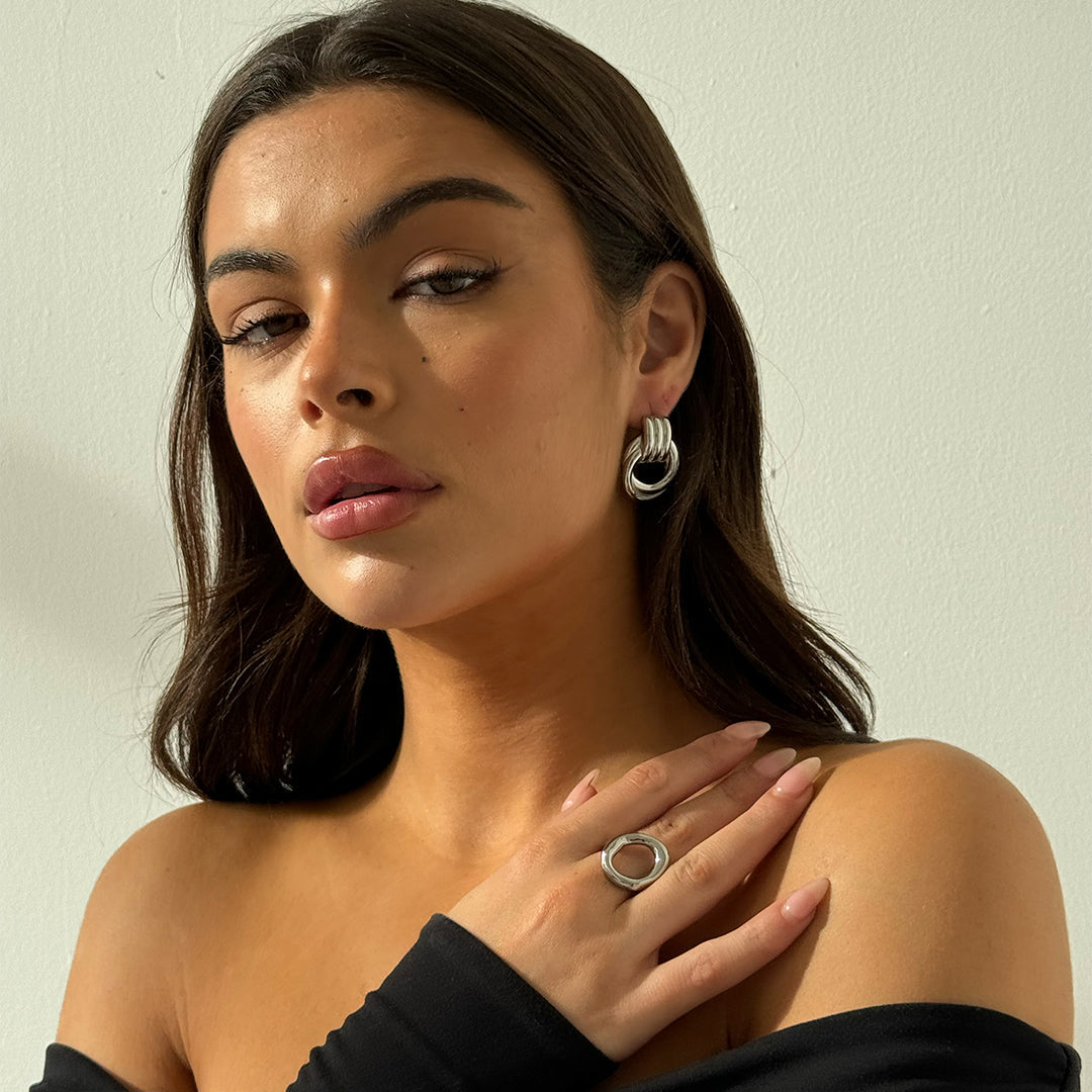 DOUBLE KNOT EARRINGS SILVER