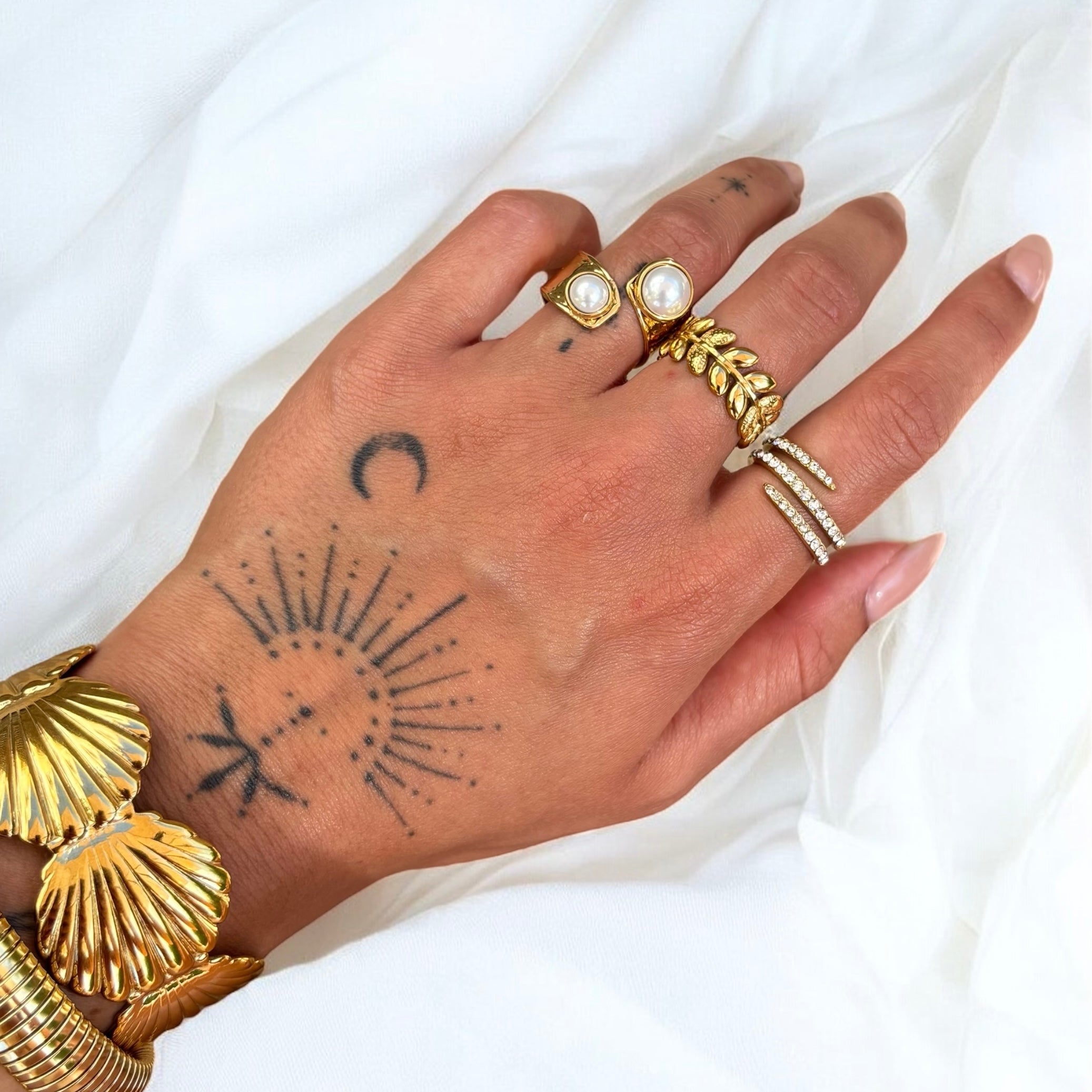 Lyra Ring (Adjustable)