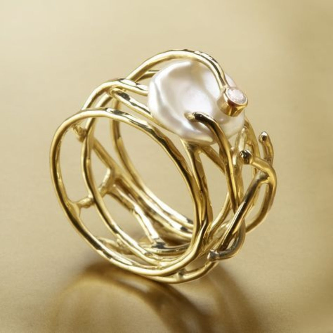 Retro Pearl Gold Ring