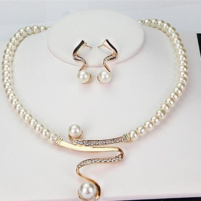 elegant Natural Pearl Set