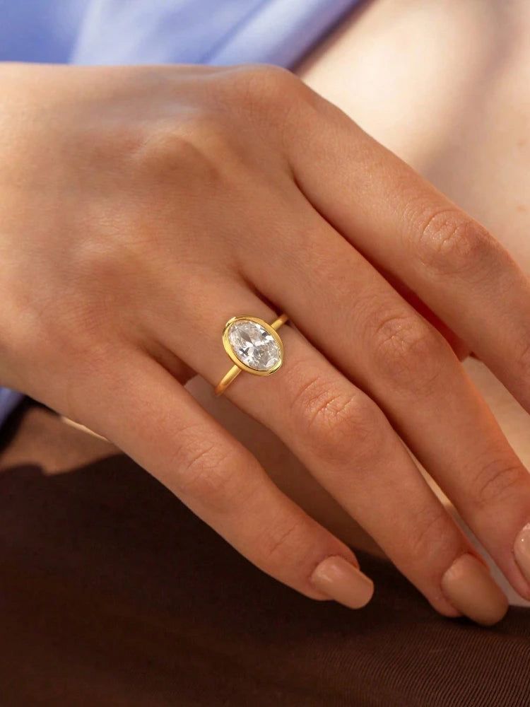 Classic Elegant Zirconia Ring