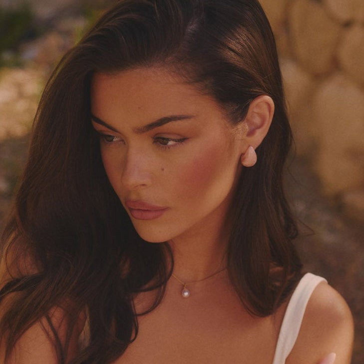 BLUSH TEAR DROP EARRINGS