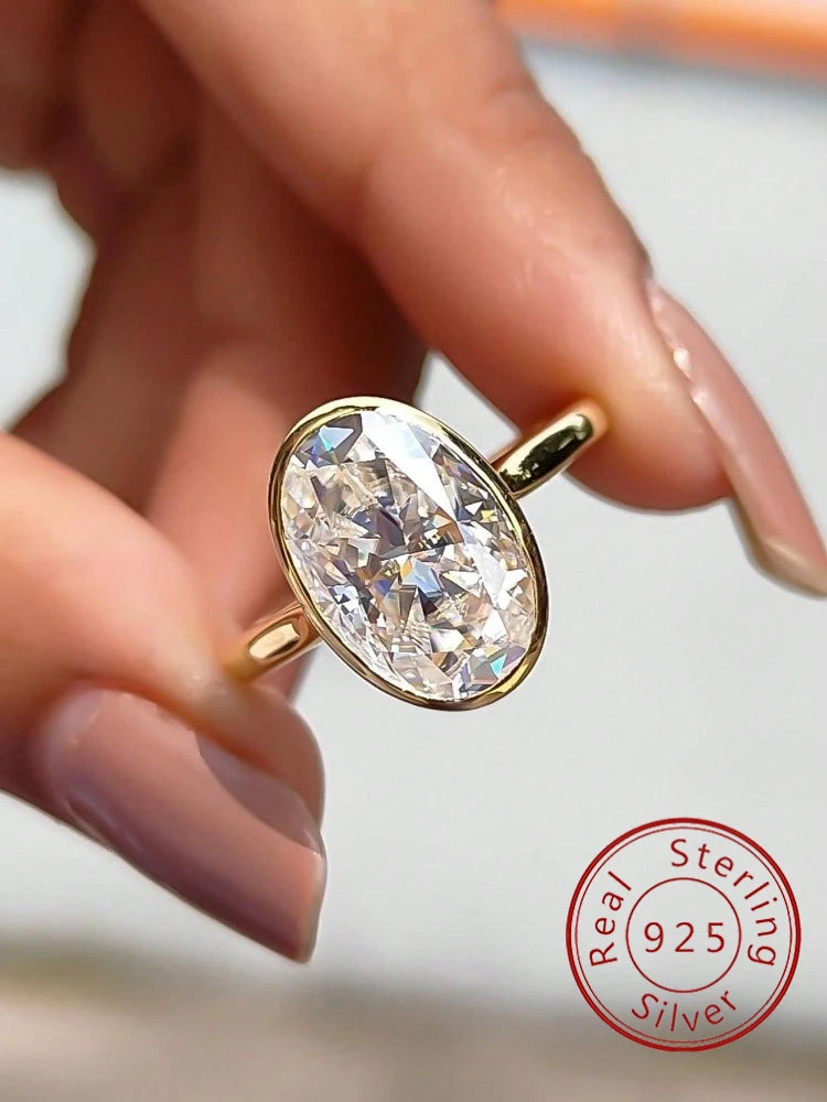 Classic Elegant Zirconia Ring