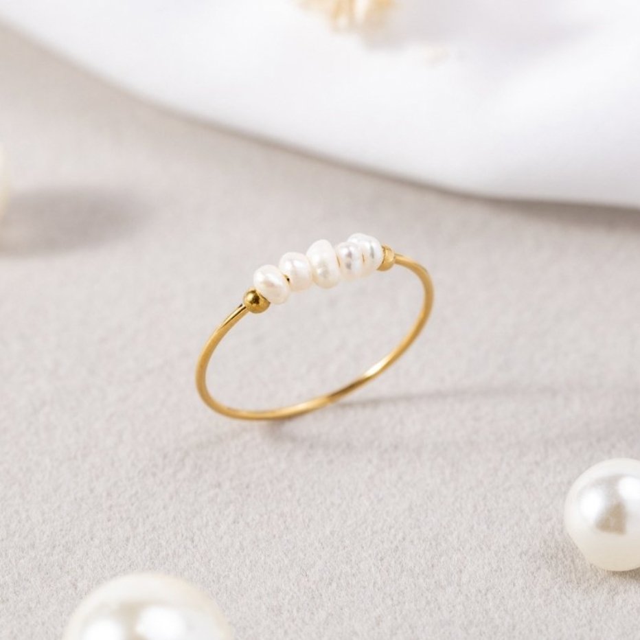 Natural Pearls Ring