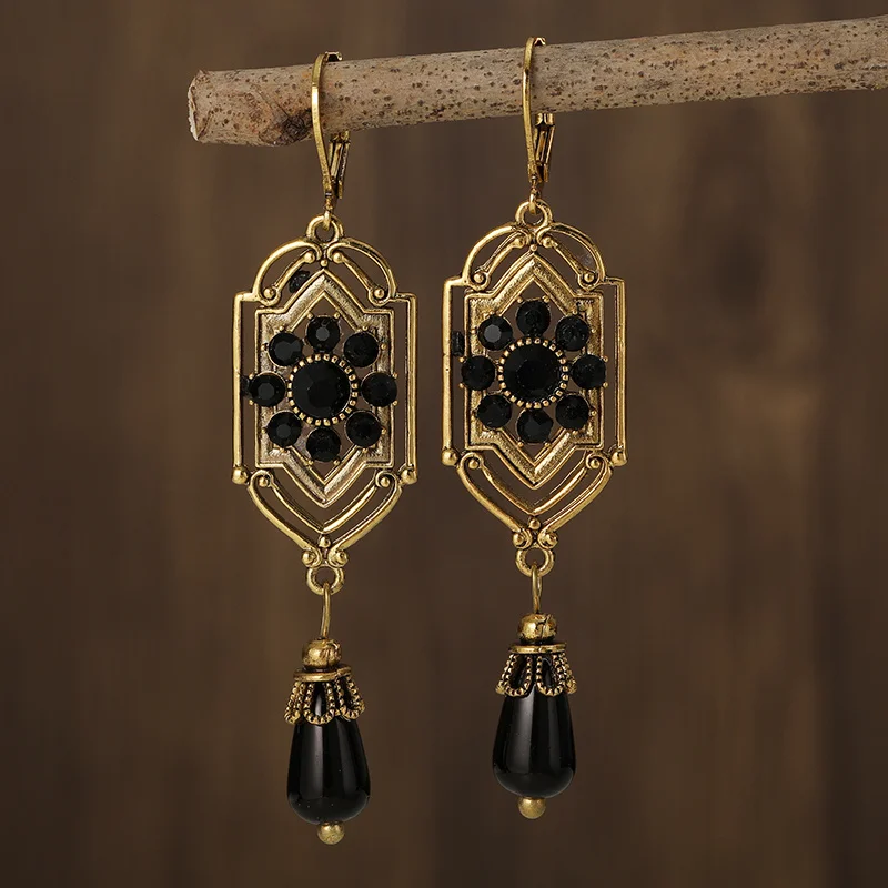 Vintage Dangling Black Stone