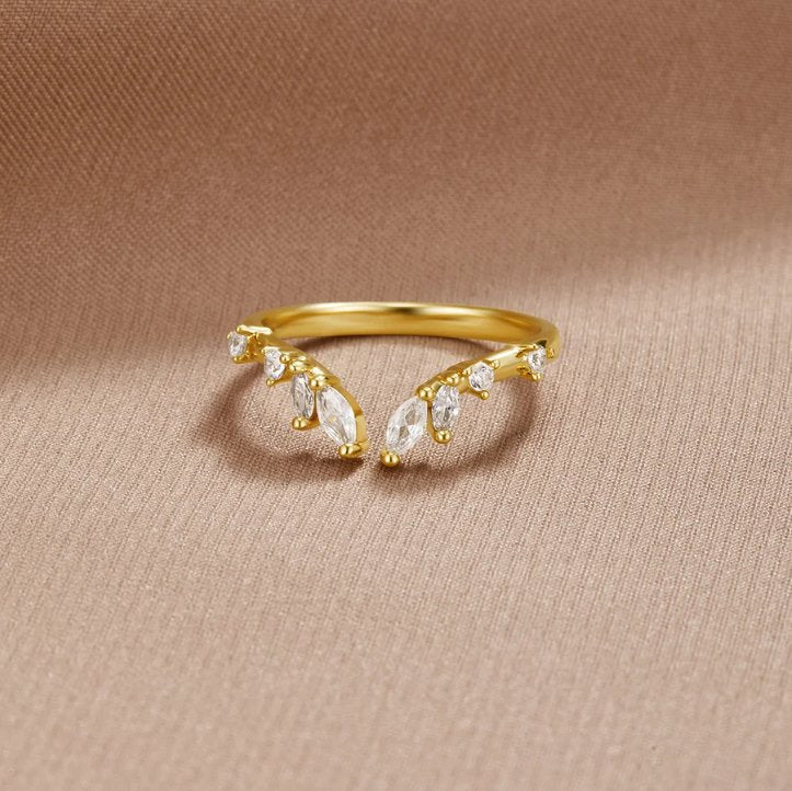 Angel Crystal Gold Vine Ring