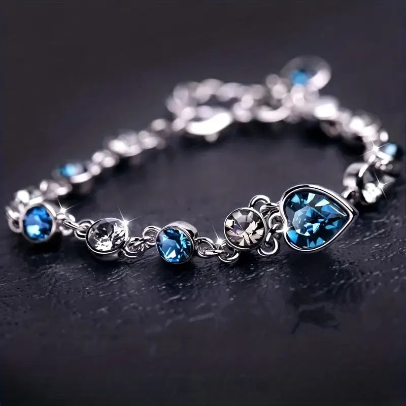 Ocean Heart Glow Bracelet | White Gold