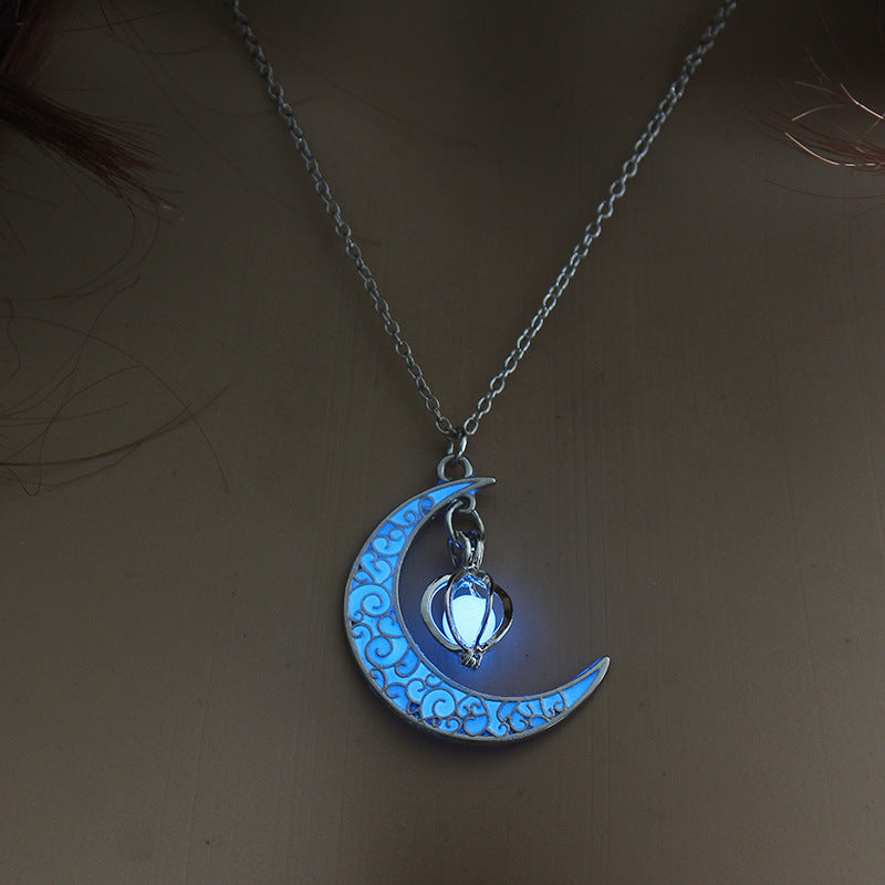 Glowing Pendant Necklace Silver Plated Chain for Women