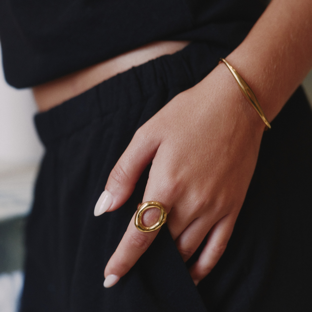 LOOP RING GOLD