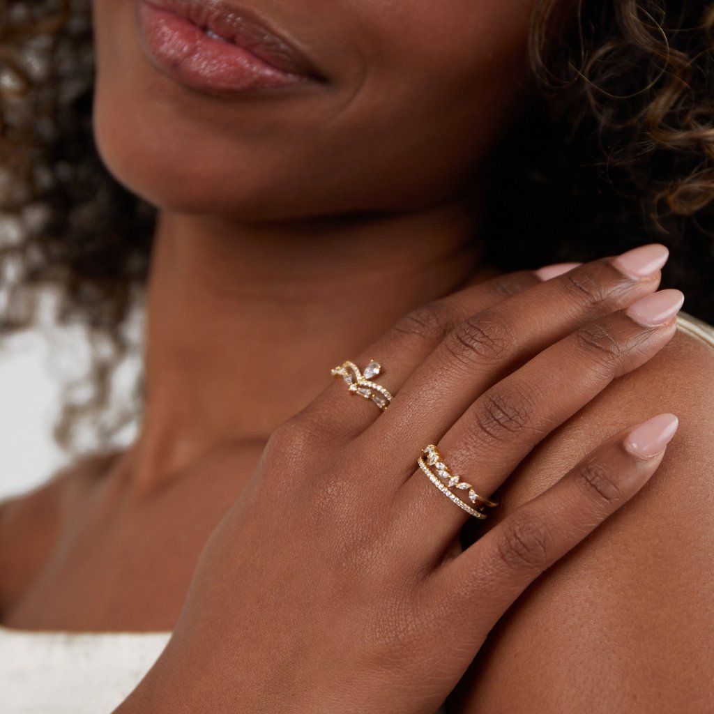 Queen Chic Crystal Ring