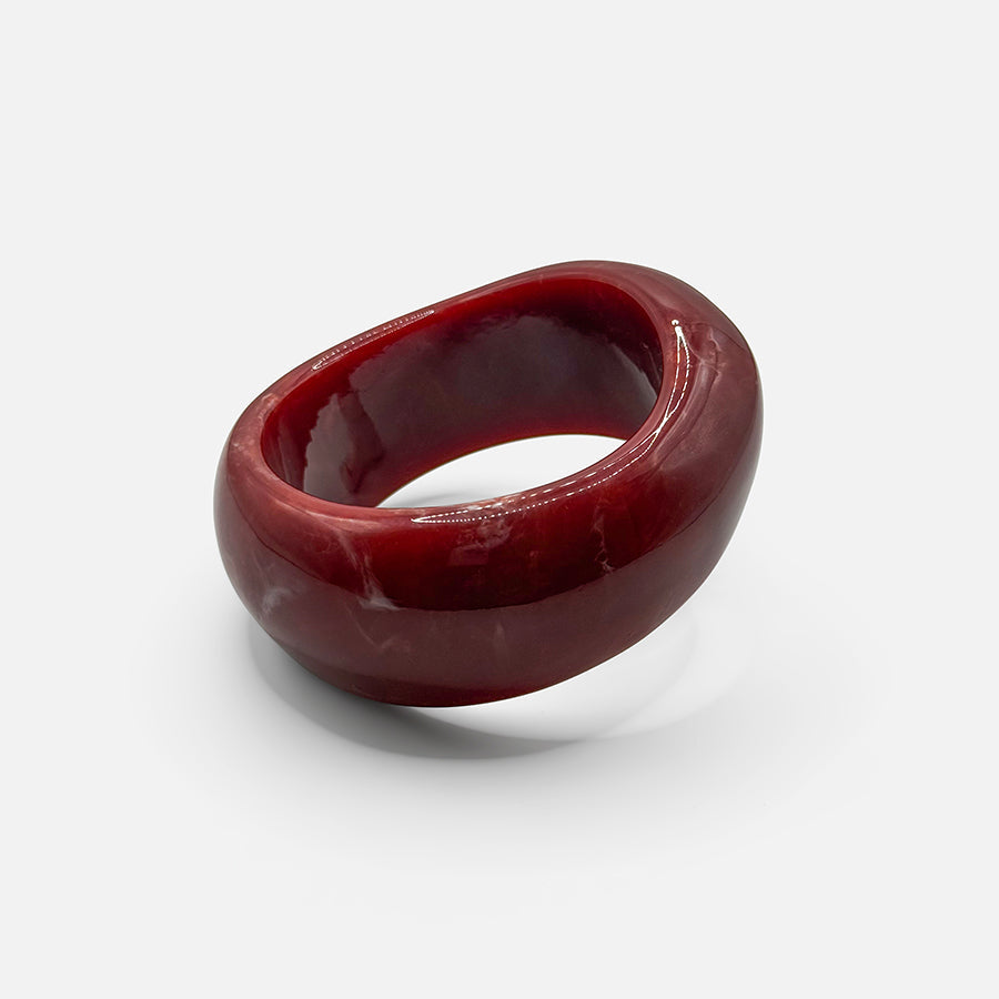 CHERRY SCULPT BANGLE