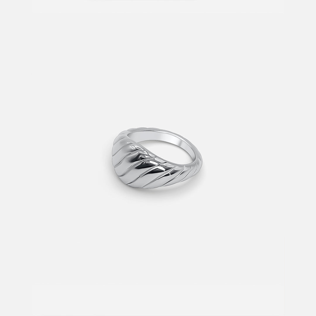 RIPPLE RING SILVER