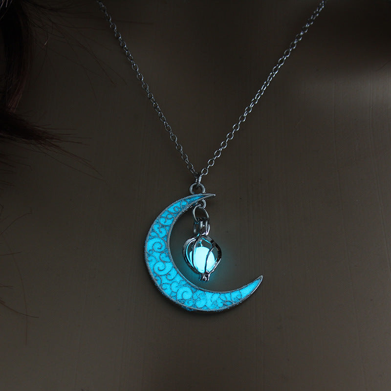 Glowing Pendant Necklace Silver Plated Chain for Women