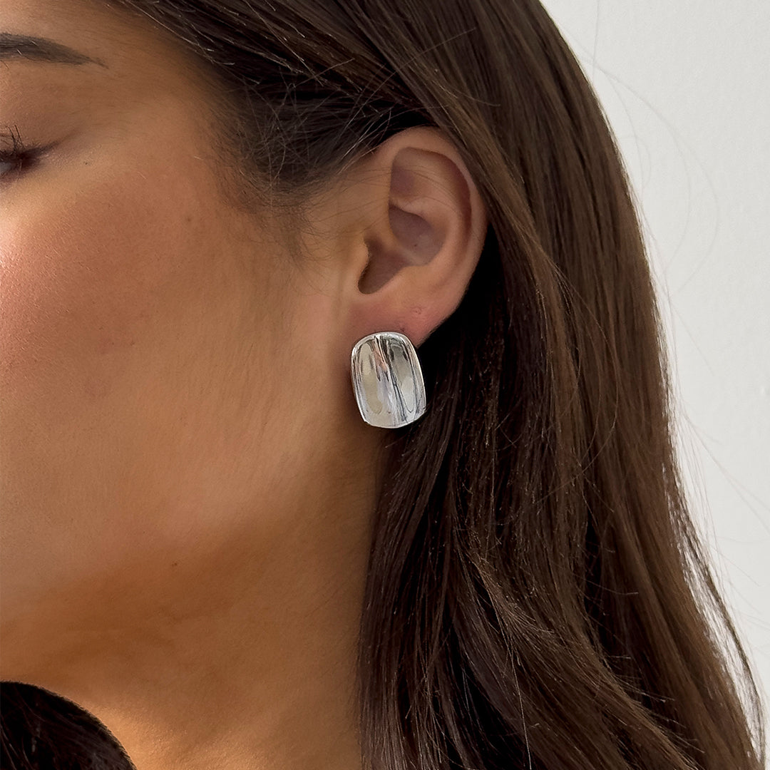 RECTANGULAR STUDS SILVER