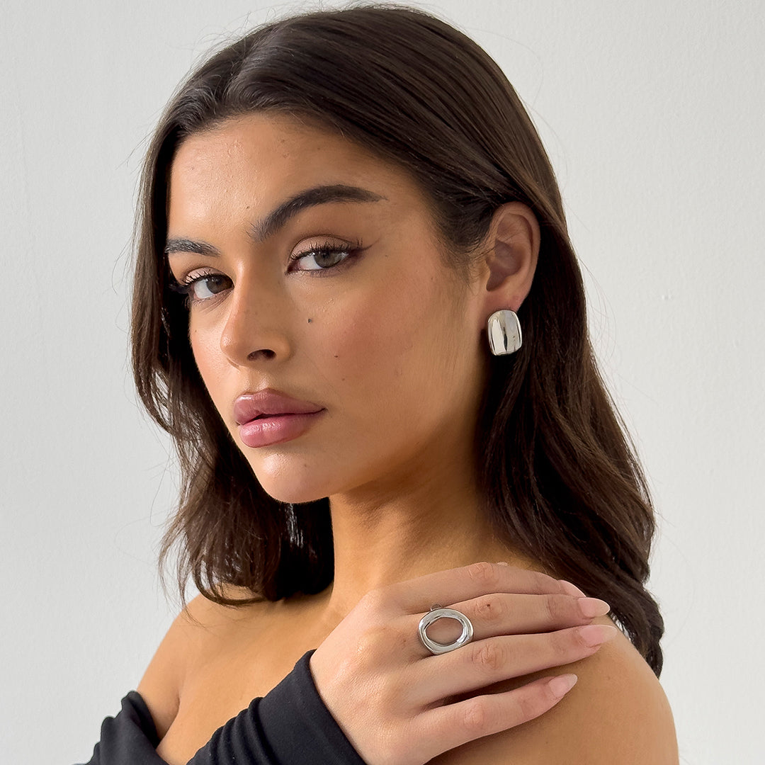 RECTANGULAR STUDS SILVER