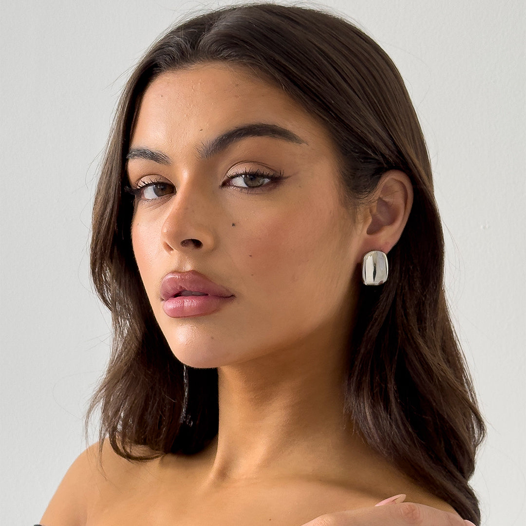 RECTANGULAR STUDS SILVER