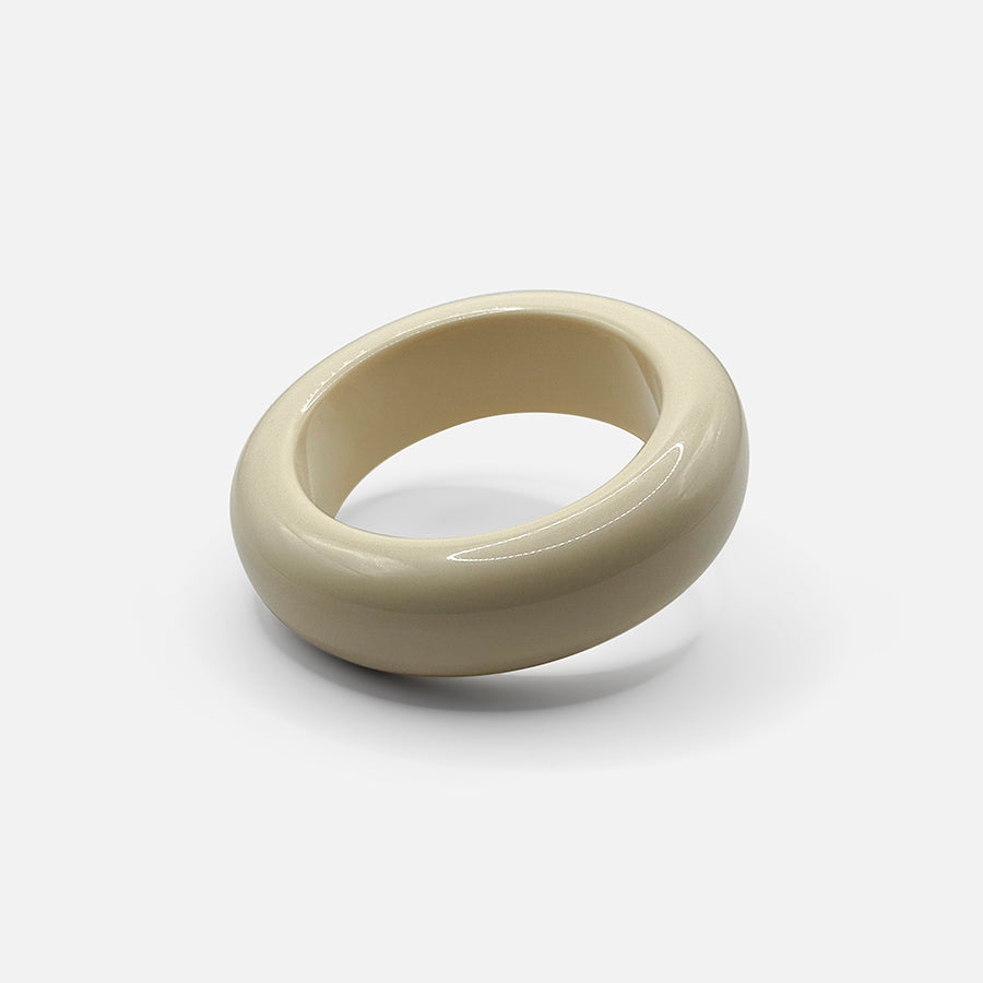 CASHEW ROUNDED BANGLE