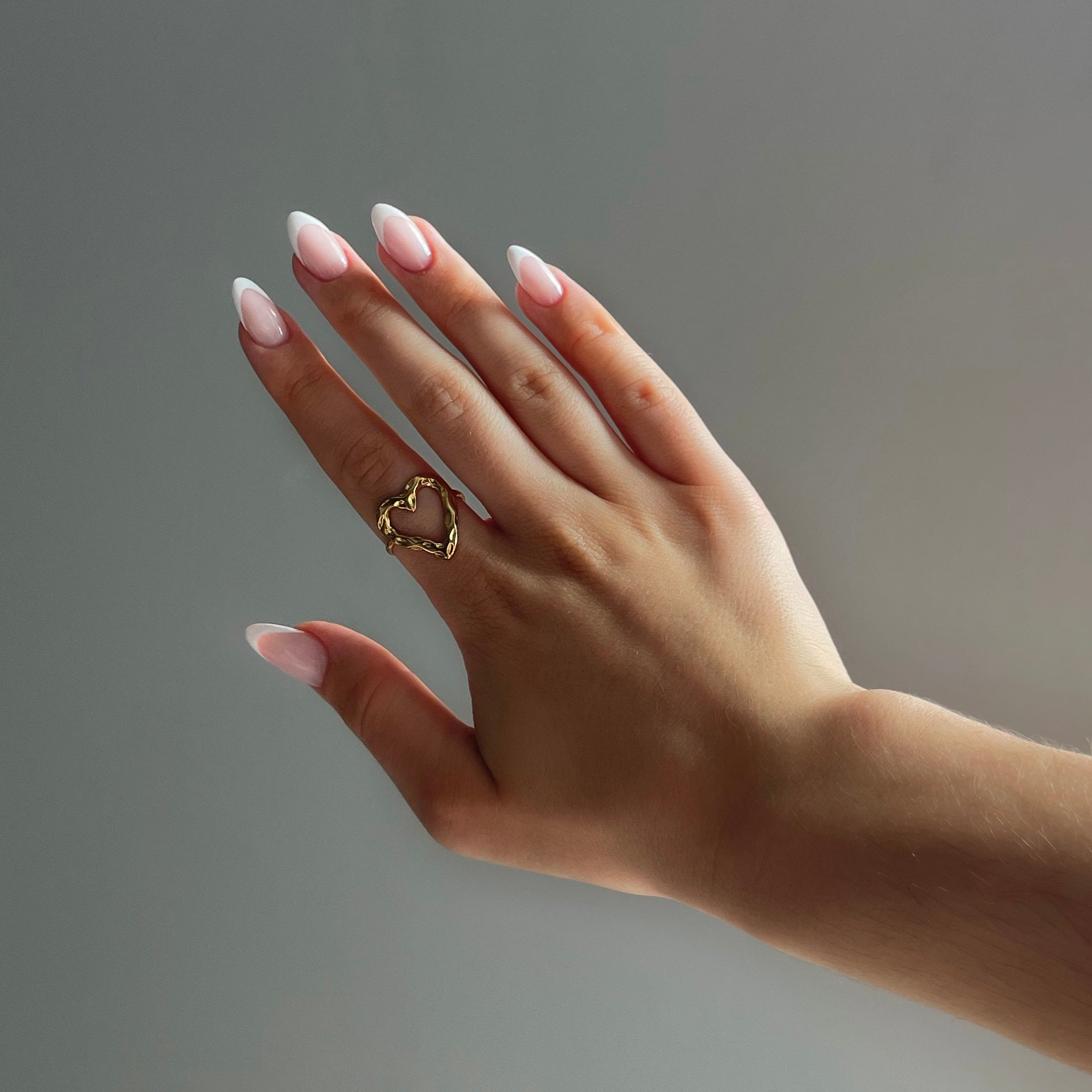 ADJUSTABLE TEXTURED HEART RING