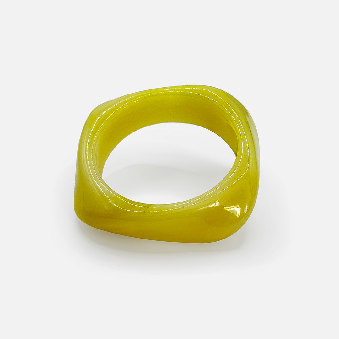 LEMON BANGLE