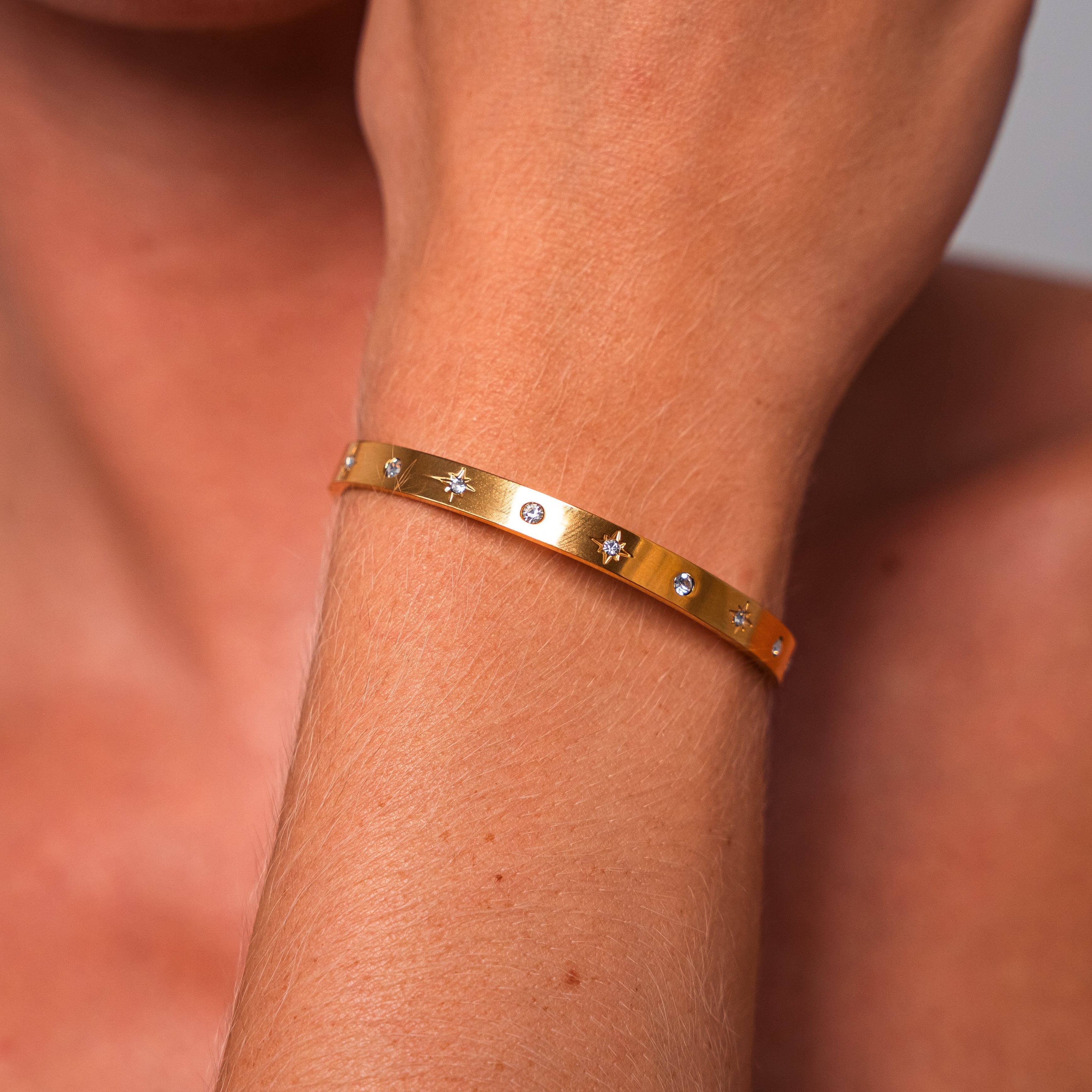 Elegantes Kristallarmband