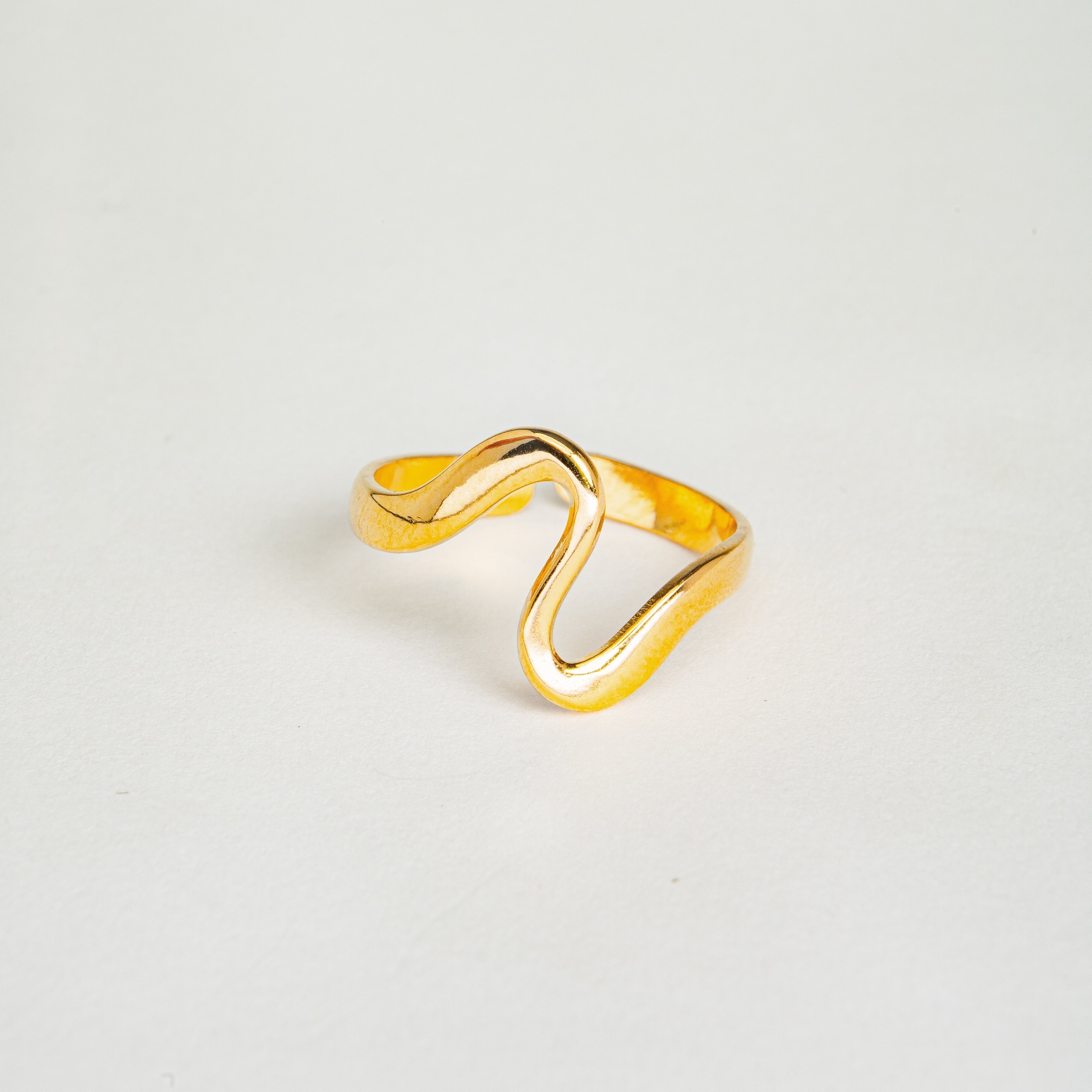 Wellenband inspiriert vom Ozean