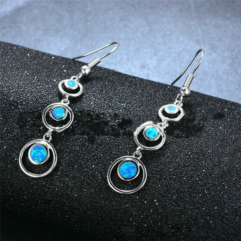 Elegant Circular Blue Earrings