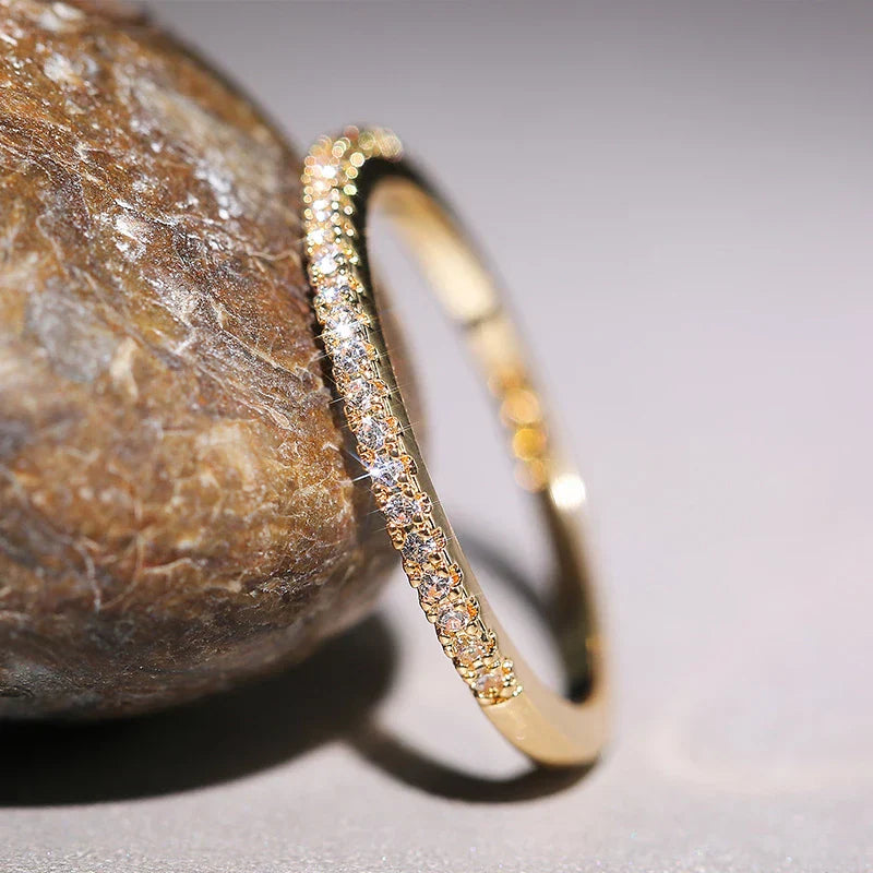 Minimalist Zirconia Ring in Gold and Silver