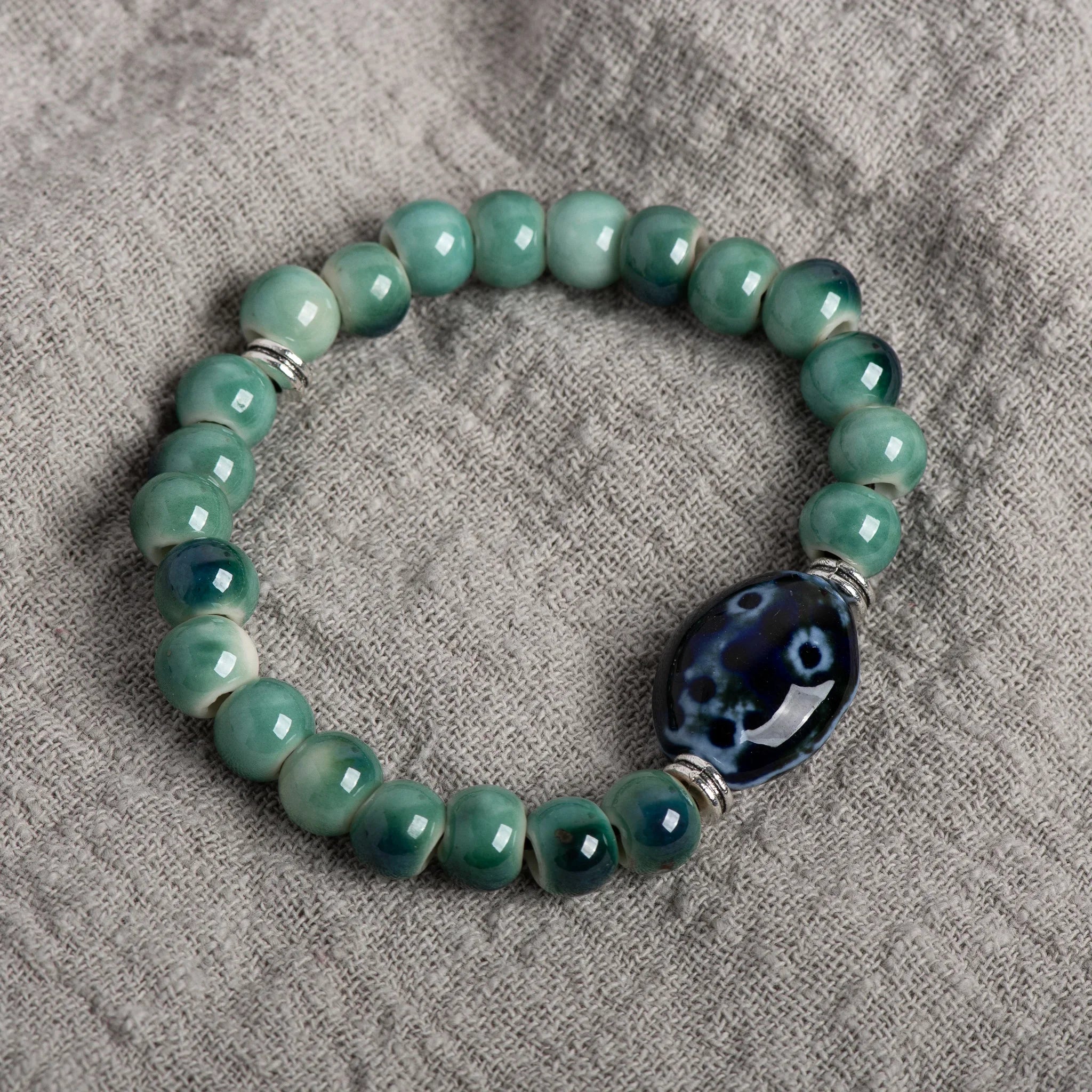 Brand Green Ceramic Beaded Stretch Bracelet Vintage Edition