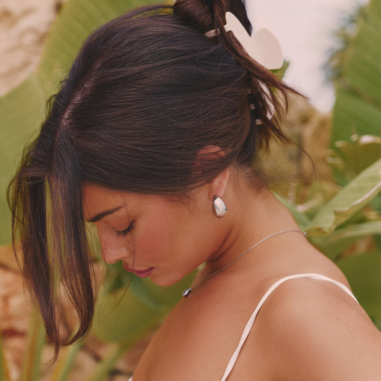 PEBBLE TEAR DROP EARRING - SILVER