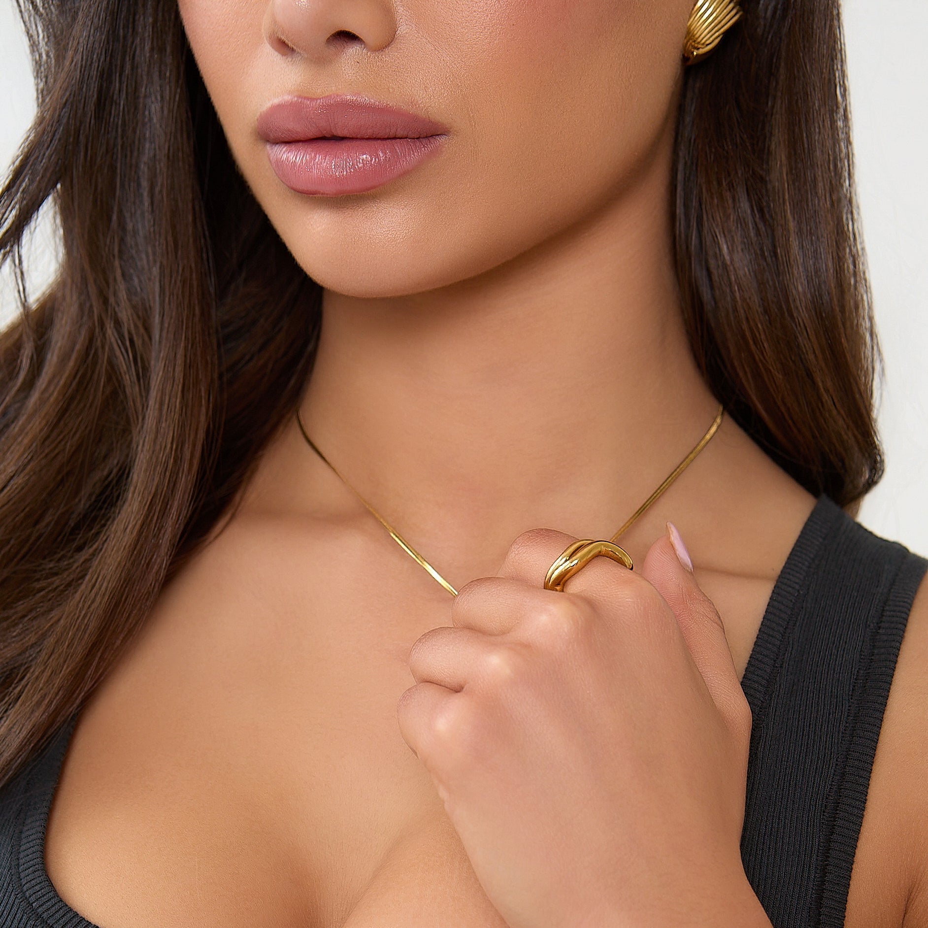 GOLD TEXTURED NECKLACE 2MM