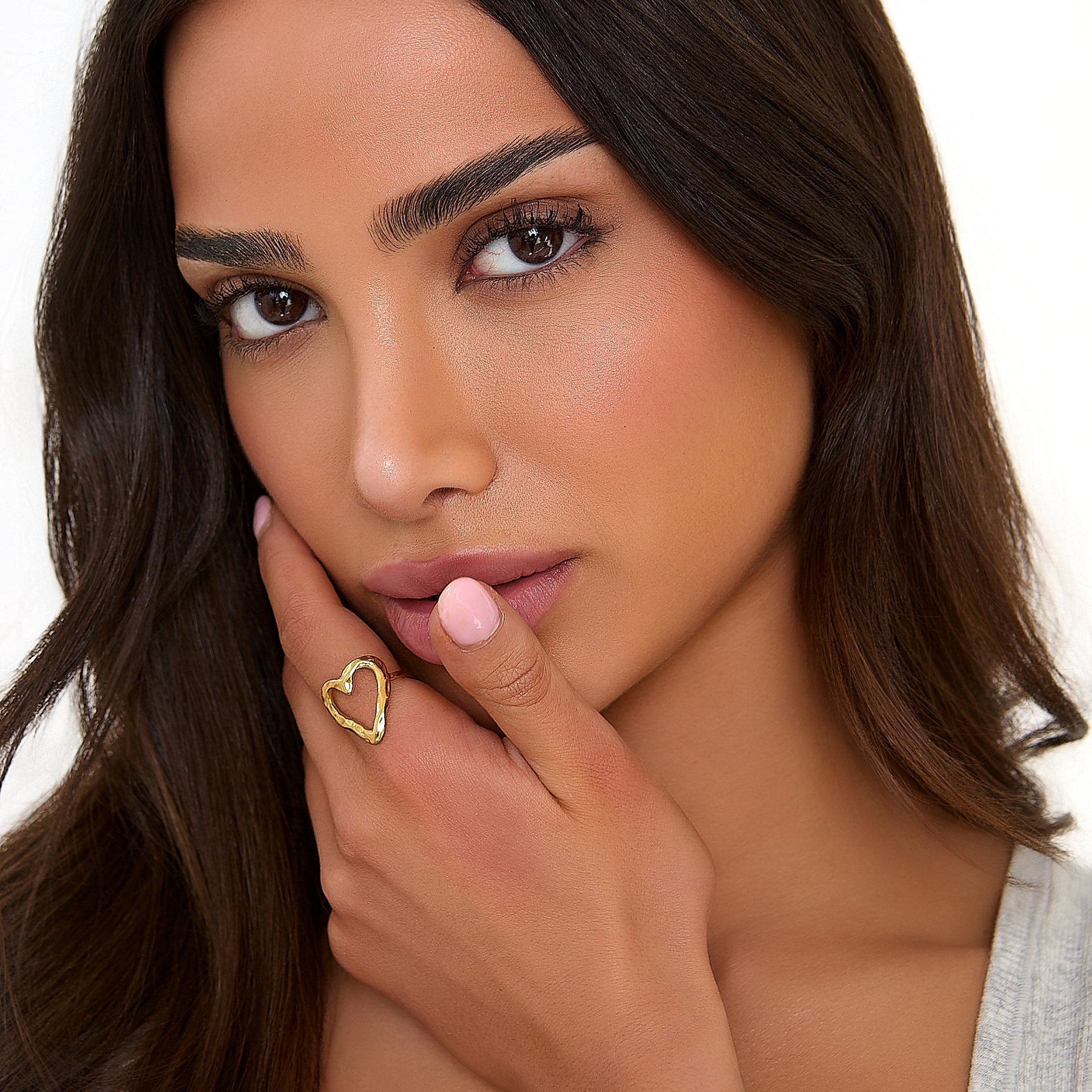 ADJUSTABLE TEXTURED HEART RING