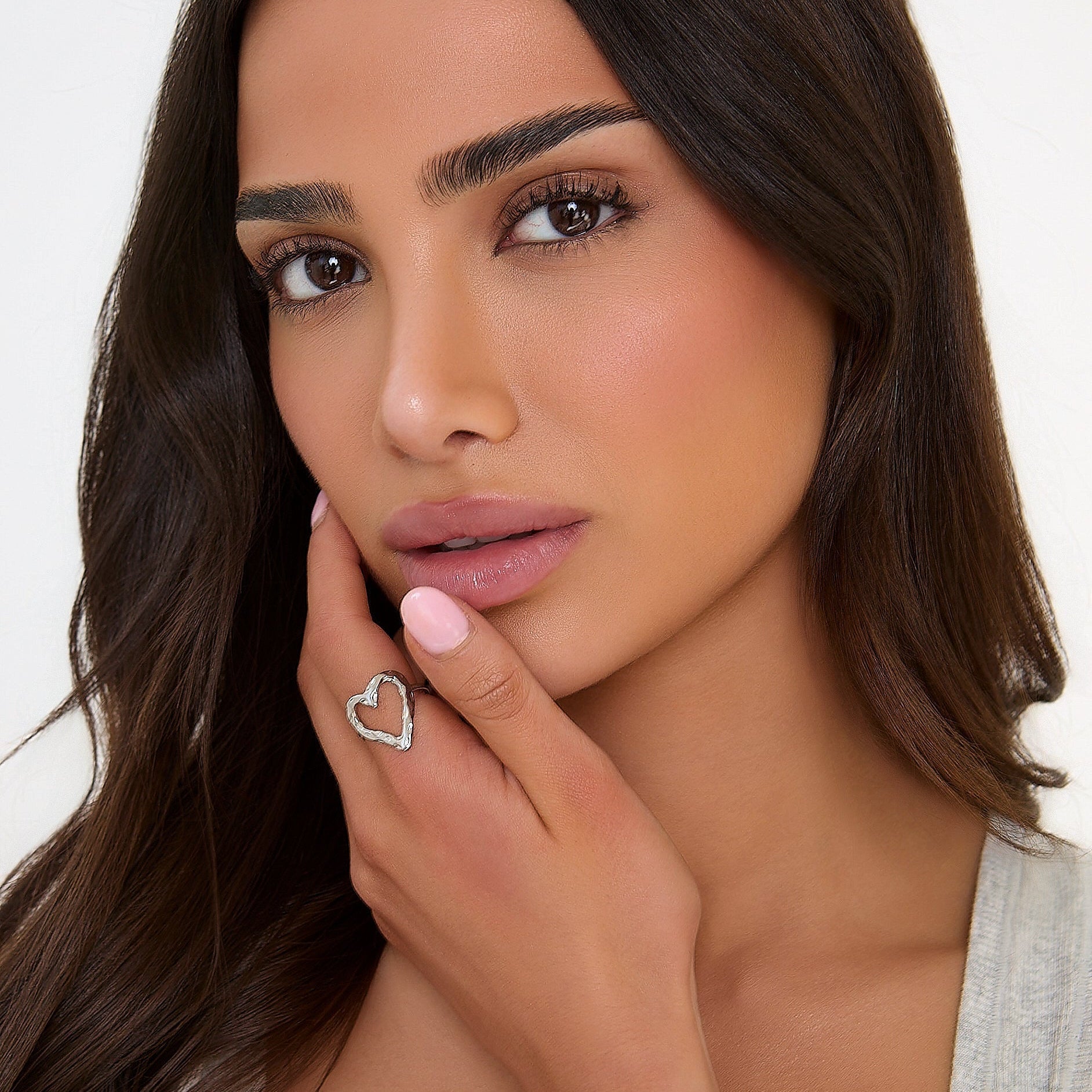 ADJUSTABLE TEXTURED HEART RING