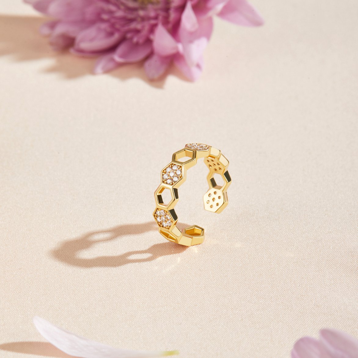 Special design Gold & Crystal Ring