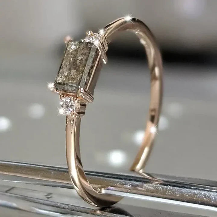 Vintage Rectangular Crystal Zirconia Ring